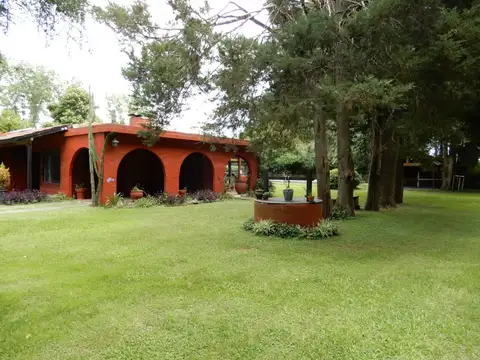 Casa en Venta en Parque Exaltacion, USD 145.000