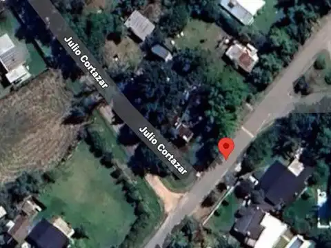 Casa 7 ambientes con 2 baños