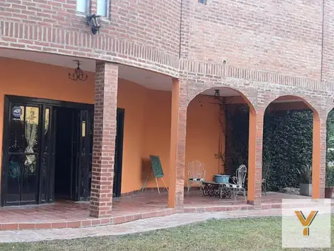 Casa en Venta de 5 dormitorios