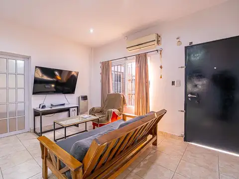 Depto Tipo Casa en Venta de 7 ambientes