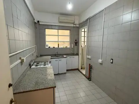Departamento en Alquiler de 5 ambientes
