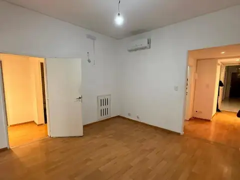 Departamento 5 ambientes con 2 baños