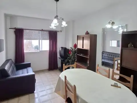 VENTA DEPTO DE 3 AMB AL LATERAL!
