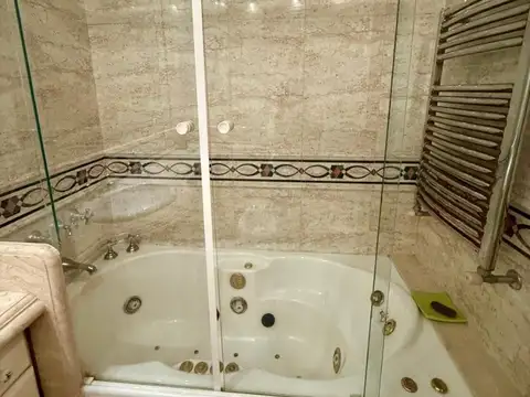 Depto Tipo Casa 5 ambientes con 5 baños