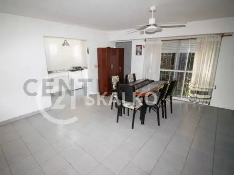 Casa 3 ambientes con 1 baño