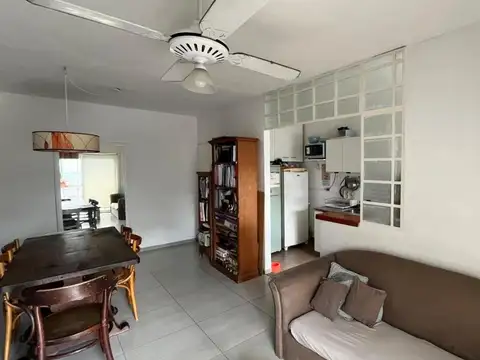 Honduras 6000, Piso 9