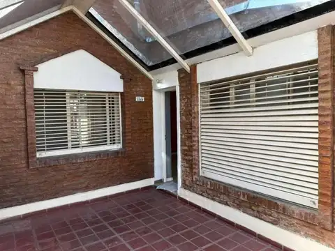 Depto Tipo Casa en Venta 40 años