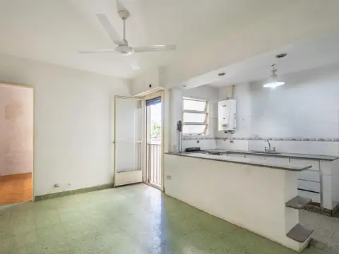 Departamento 2 amb en Versalles