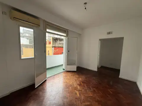 Departamento en Alquiler en Recoleta, $ 850.000