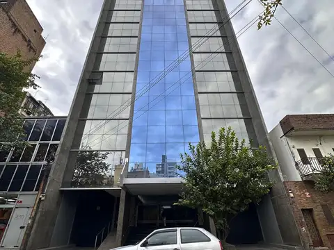 Oficina PREMIUM EQUIPADA en TRIBUNALES PARK (con cochera)