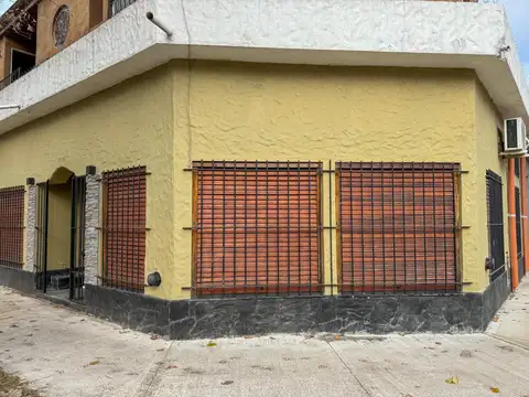 Depto Tipo Casa en Venta de 4 ambientes