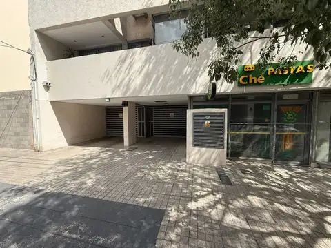 VENTA COCHERA BALCONES DE COFICO CON BAULERA