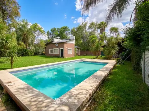 VENTA | PERMUTA - Casa 3 dormitorios, con cochera y pileta - Garita 15, Funes.