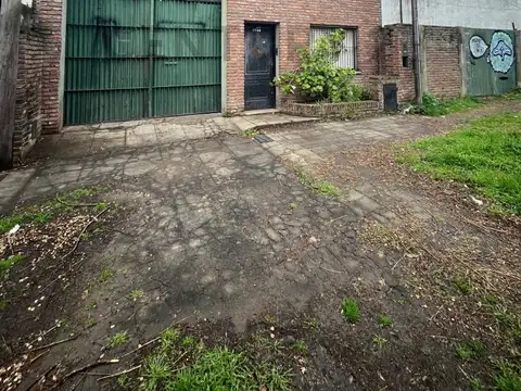 Calle 529 entre 12 y 13 1700, Piso 0