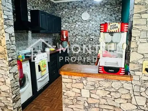 Casa Chalet  en Venta en Ciudad Jardin, Tres de Febrero, G.B.A. Zona Oeste