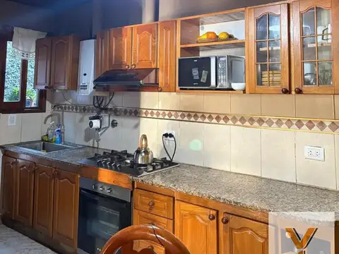 Callao  e/ Avellaneda y Mendoza