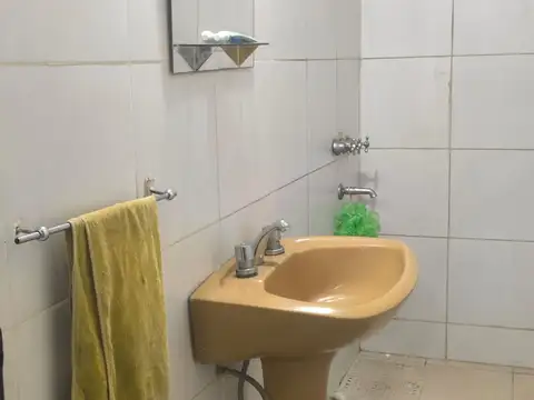 VENTA CASA 3 DORM B° SAN ROQUE