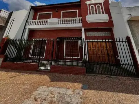 Chalet En Venta En Lomas Del Mirador