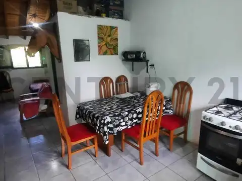 Vendo casa de 4 ambientes en Sierra de los Padres.
