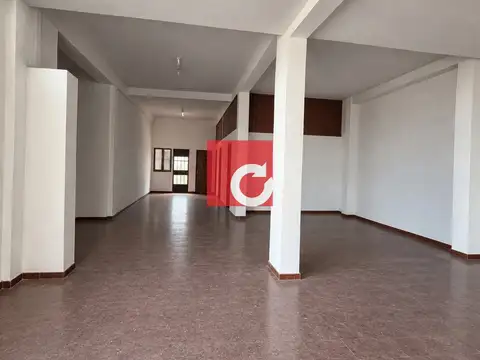 Av. 520 E/152 y 152 BIS-Galpón/Depósito/Local comercial en alquiler de 140 m2 100