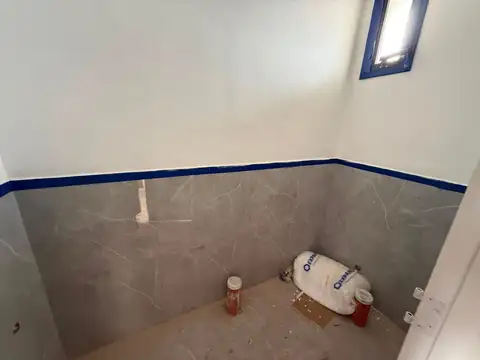 Depto Tipo Casa en Venta de 5 ambientes