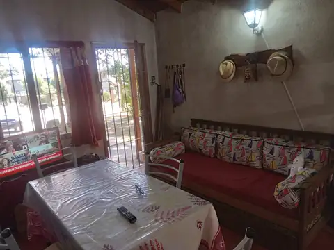 AVENIDA 4 Y PASEO 145 4400