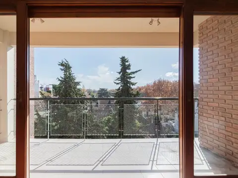 Departamento 4 ambientes con 2 baños