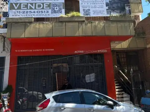 Departamento 2 ambientes galería jardín cochera y baulera en venta - Quilmes