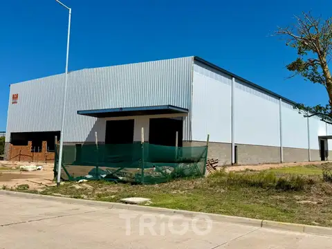 Galpon en Venta 40  mts Frente