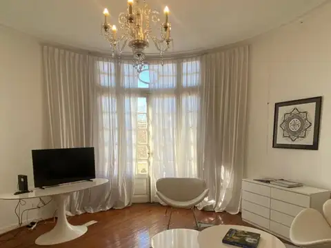 Departamento en alquiler 3 ambientes en  Retiro