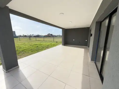Casa en Venta en Funes Norte, USD 116.000