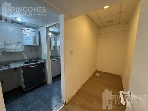 Oficina en Alquiler al Norte