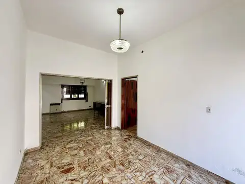Casa en Venta en Centro (Zarate), USD 119.500