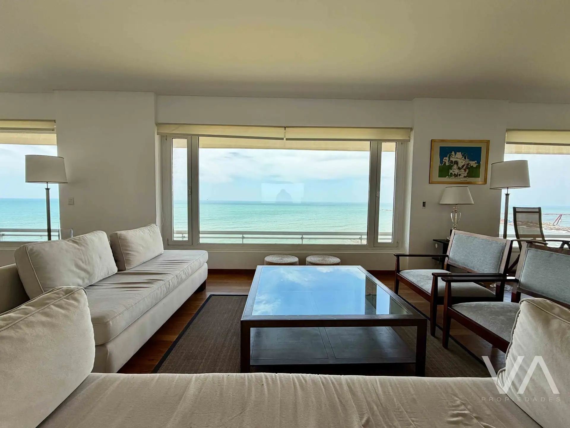 Semipiso 5 amb, 238m² con vista al mar y 3 cocheras — Playa Grande