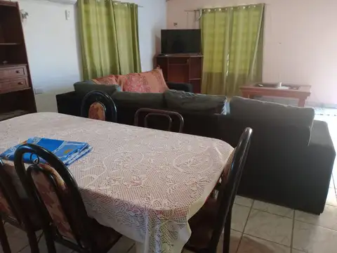 Casa en Alquiler de 2 dormitorios