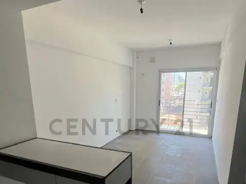 9 DE JULIO 3400, Piso 0