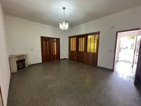Depto Tipo Casa en Alquiler de 3 ambientes