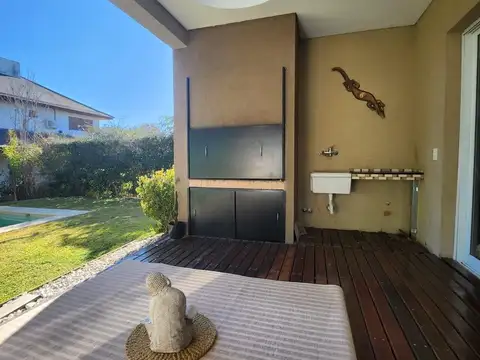 Casa en Venta al Noreste