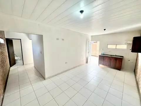 DPTO DE 1 DORM PRIMER PISO EN MONTE VERA