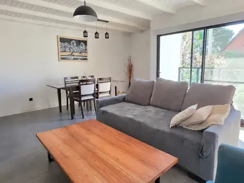 Depto Tipo Casa en Venta de 2 dormitorios