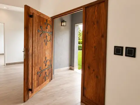 Casa en Venta en Pilar del Este - Santa Guadalupe, USD 235.000