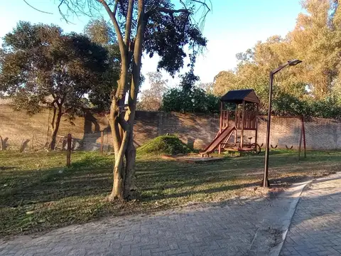 Terreno en Venta en Pablo Nogues, USD 56.000