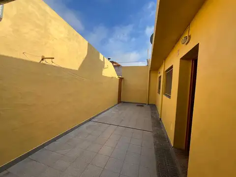 Depto Tipo Casa en Alquiler en Tablada, $ 630.000