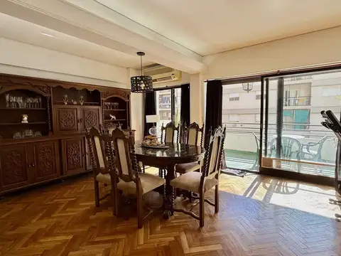 Departamento en Venta de 5 ambientes