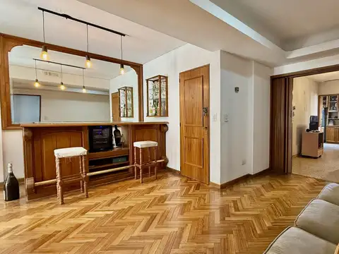 Departamento 5 ambientes con 2 baños