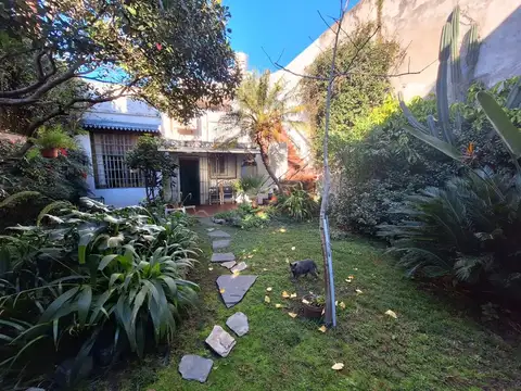 Depto Tipo Casa en Venta de 4 ambientes