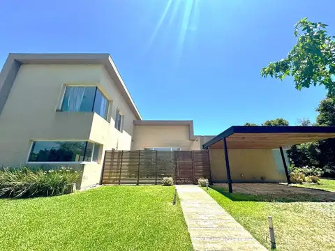 Casa  en Alquiler en Armenia  Club de Campo, Pilar, G.B.A. Zona Norte