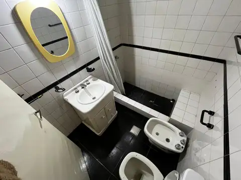 Depto Tipo Casa en Alquiler 40 años