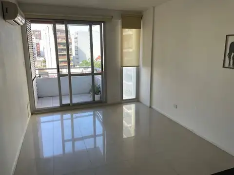 Departamento en Alquiler en Villa Urquiza, $ 550.000