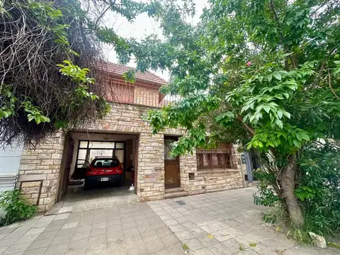 CASA DOS PLANTAS EN MACROCENTRO